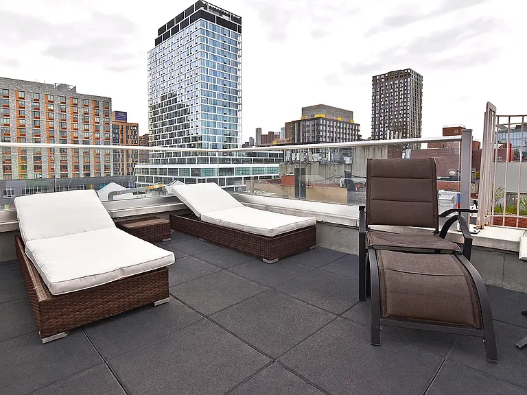 85 Attorney St #1B — Photo 16