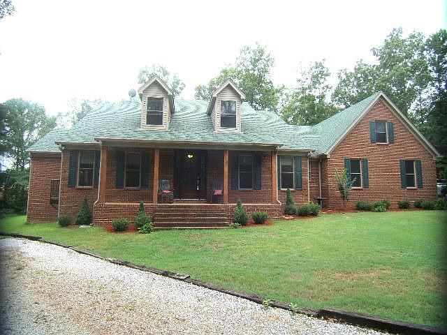 1st image of 400 Sugar Hill Dr