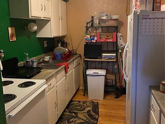 5th image of 4726 Stratsburg Dr