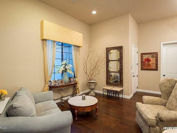2nd image of 5222 E Windrose Dr