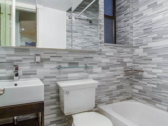 4th image of 219 E 28th St APT 1B