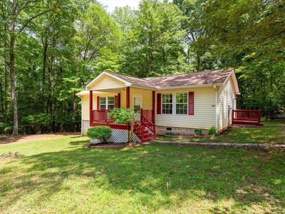 560 Center Dr, Taylors, SC, 29687
