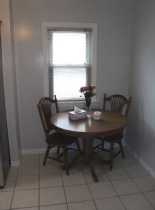 5th image of 1310 N Highland Ave