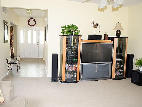 4th image of 177 Riverwood Park Dr
