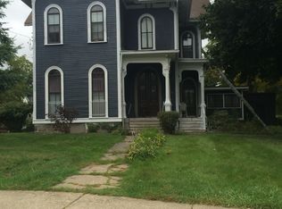 1030 W Main St APT 1, Kalamazoo, MI 49006