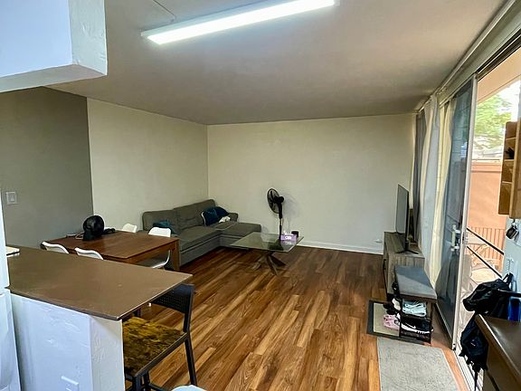 5th image of 909 Kaheka St APT B106