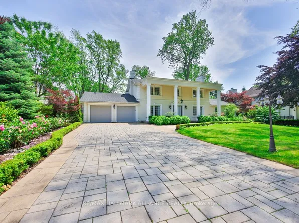 1316 Cambridge Dr, Oakville, ON L6J 1S3