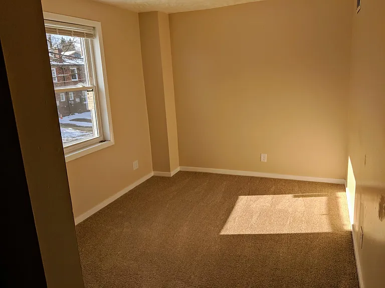 186 Juniper Dr — Photo 6