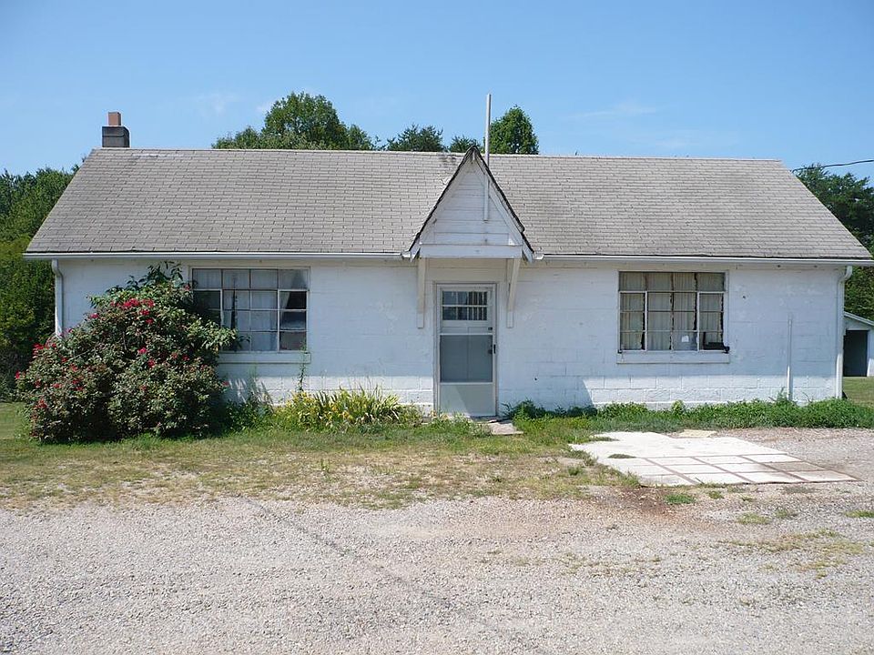 1st image of 15765 Franklin Tpke