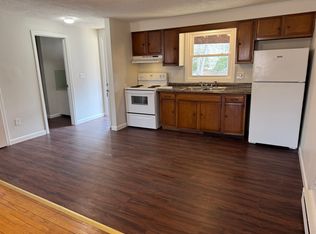 986 Killingworth Rd APT 2, Higganum, CT 06441