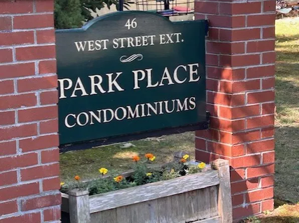 46 West St #10, Bar Harbor, ME 04609