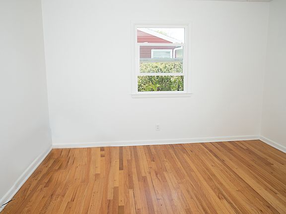 5th image of 3533 Boston Rd