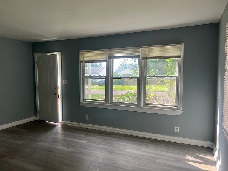 Large family/entertainment room