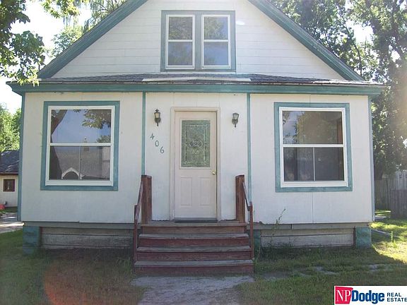 2nd image of 406 Elkhorn St