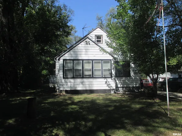3307 W Humboldt St, Peoria, IL 61605
