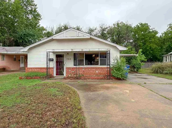704 S McFarland St, Stillwater, OK 74074