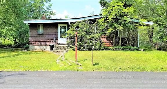 4th image of 4096 W Shore Dr