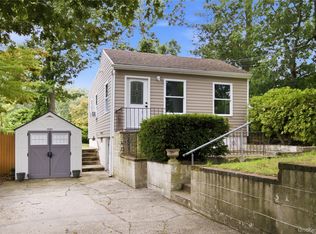 34 Whitestone Road, Sound Beach, NY 11789