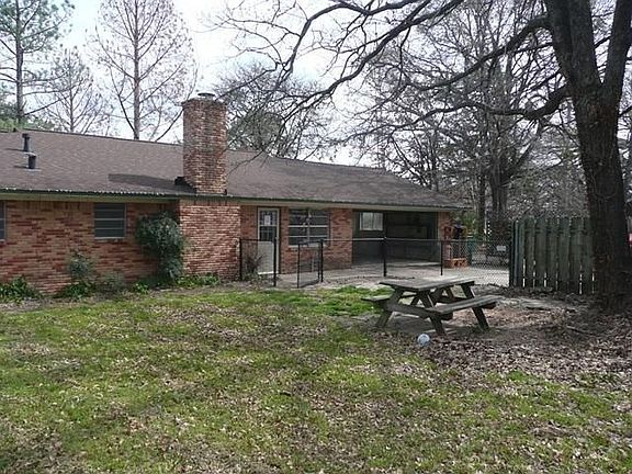 5th image of 7116 Hackberry Dr