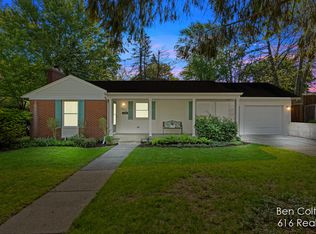1424 Edith Ave NE, Grand Rapids, MI 49505