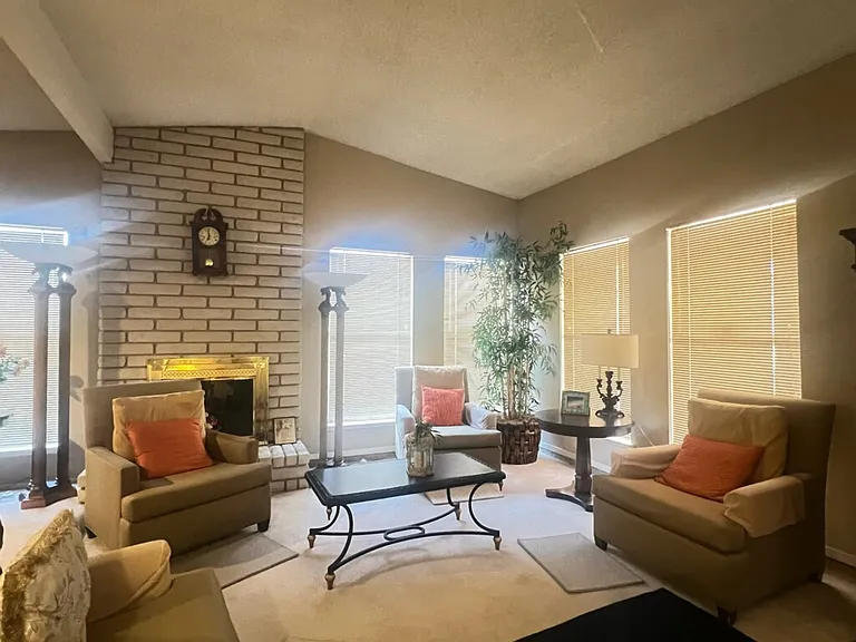 5315 Winston Dr — Photo 28