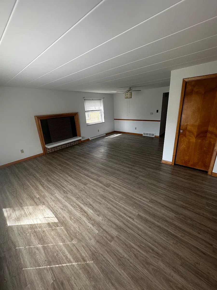 Building Photo - 1777 Liberty Dr