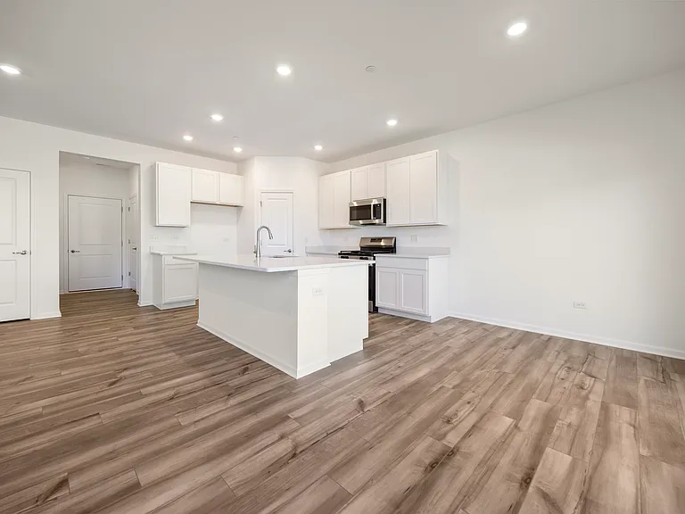 668 Cassia Ct #0 — Photo 7
