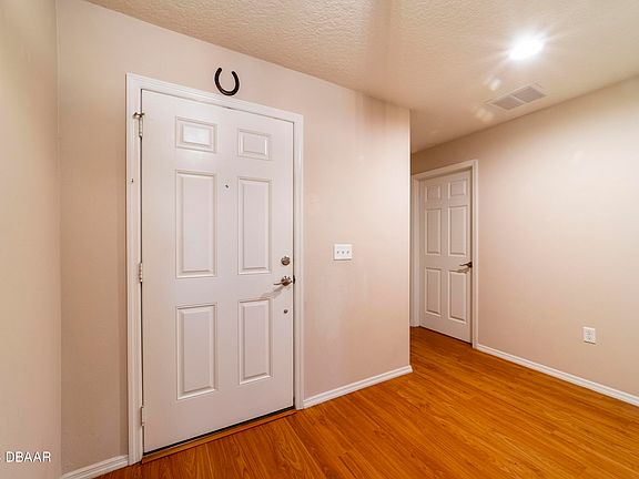 4th image of 63 Levee Ln