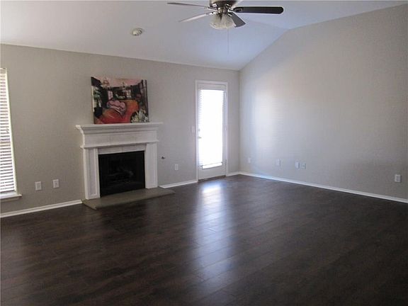 5th image of 3605 Marquette Dr