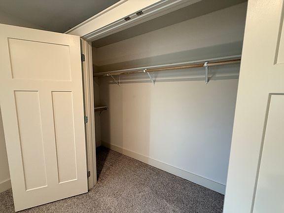 5th image of 199 Copper Springs Cir