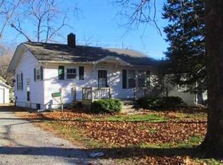 1712 Alabama St, Lawrence, KS 66044