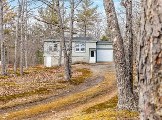 482 Green Lake Rd, Holden, ME 04429
