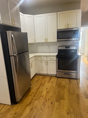 16 Lewis Ave #1L Photo 1