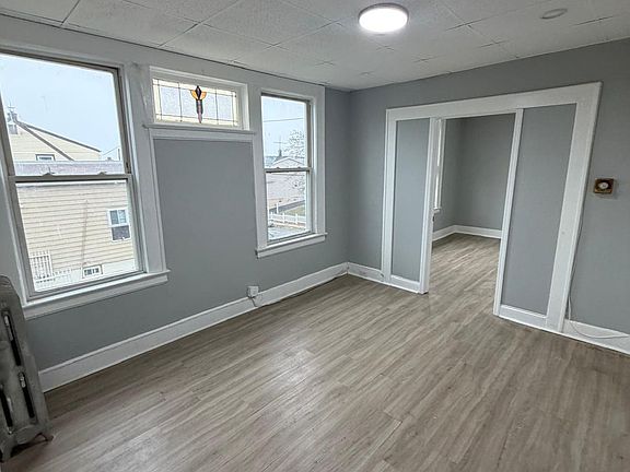 5th image of 112 Harper Ave #G2
