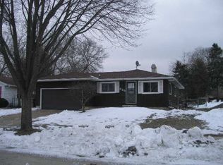 525 Wheeler Rd, Madison, WI 53704