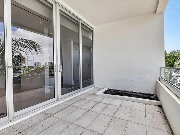 3750 Yacht Club Dr #Townhouse 5 — Photo 46