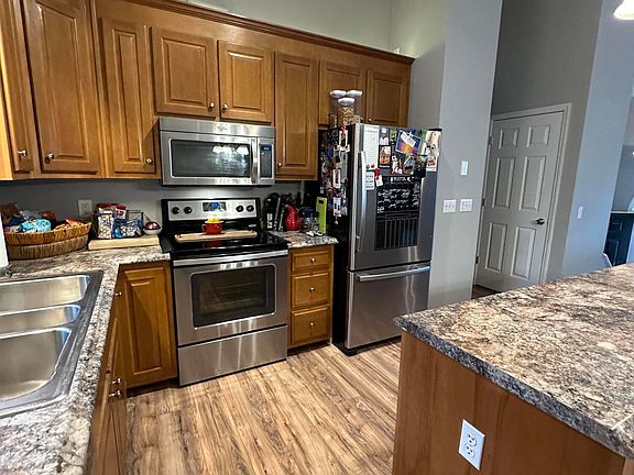 4th image of 5010 Nicholas Hill Ln