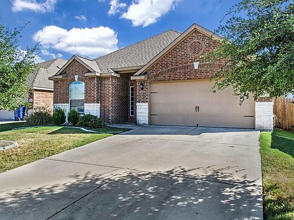 2nd image of 2113 Mulberry Dr