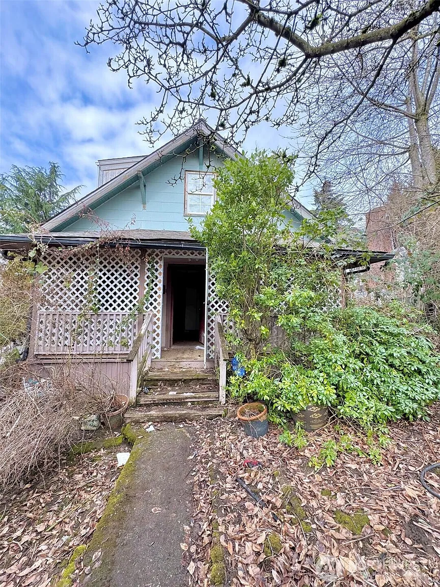 2031 E Harrison Street photo 1