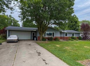 1123 W Main St, Berne, IN 46711