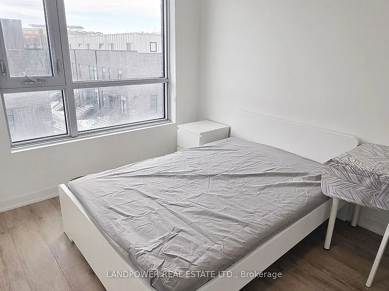 1800 Simcoe St N #313 — Photo 27