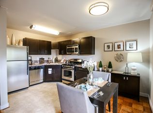 7400 Parkwood Ct #7404-103, Falls Church, VA 22042