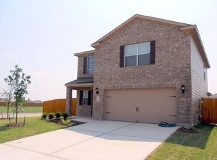 10012 Silent Hollow Dr, Fort Worth, TX 76140