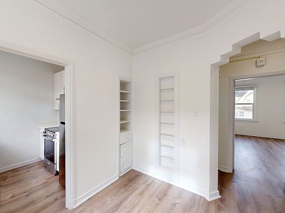 2nd image of 2425 Buchanan St #302