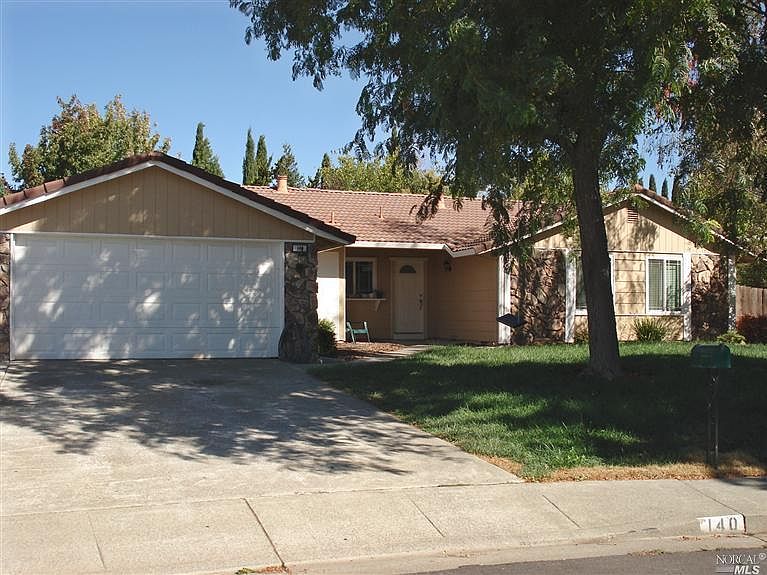 1st image of 140 Alonzo Ct