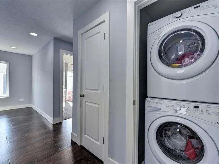 2293 City View Dr — Photo 21
