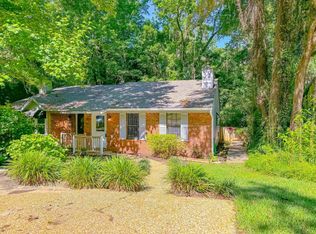 120 Whetherbine Way W, Tallahassee, FL 32301