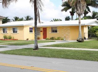 7900 NW 185th St, Hialeah, FL 33015