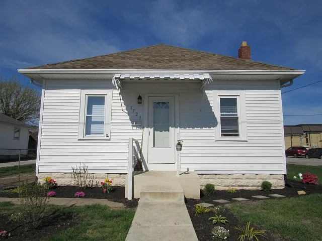 1721 N Webster St photo 1