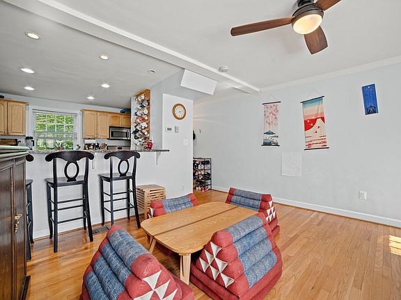 5th image of 2908 Landover St #1